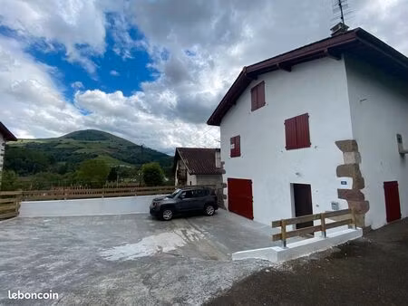 maison à vendre saint etienne de baigorry