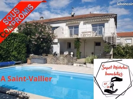 maison 3 pièces 130 m²