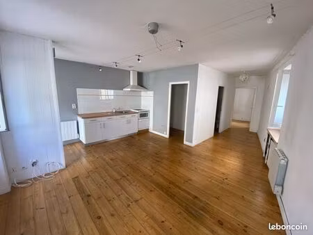 maison de rue 2 pièces - 45m2