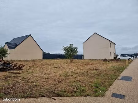 terrain à bâtir vert le grand 91810