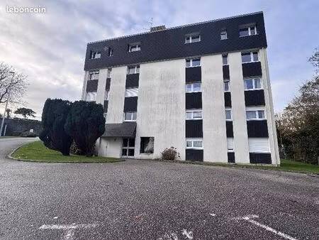 appartement 3 pièces 69 m²