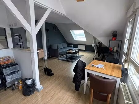 appartement 2 chambres – 45 6 m² mansardé + cave – uckange – libre immédiatement