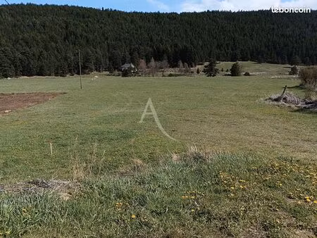 terrain 673 m² fontrabiouse