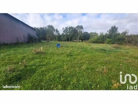 terrain 897 m² pannes