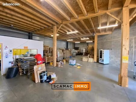local industriel 460 m²