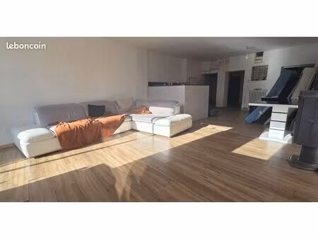 maison 6 pièces 140 m²