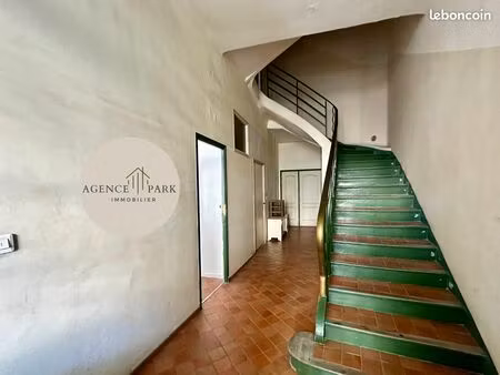 local 37 m² draguignan