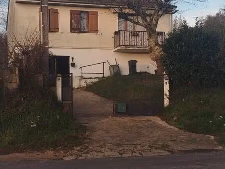 maison 4 pièces 75 m²