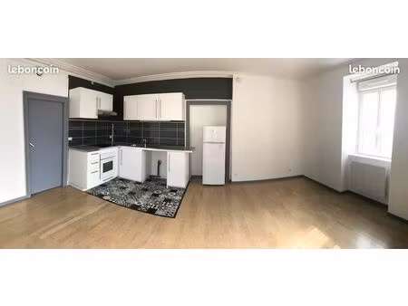 à louer – joli t3 de 52 m2 avec entrée et jardin privatifs