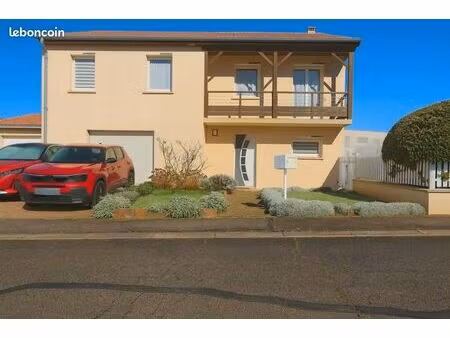 maison 7 pièces 150 m²