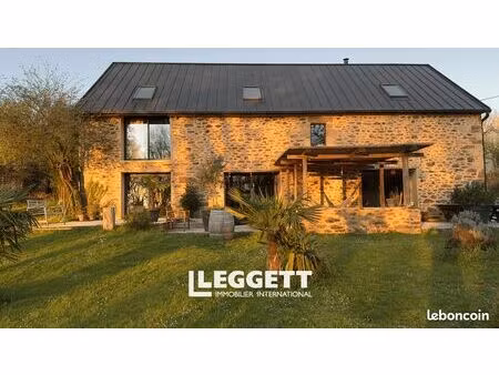 maison 20 pièces 530 m²