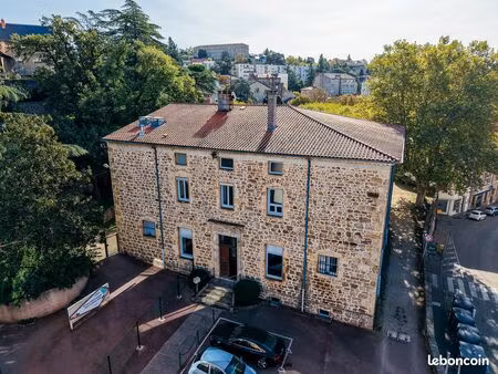 immeuble professionnel 1120 m² – vente ensemble ou plateaux – parking privé
