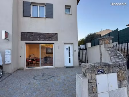 commerce services 16 m²