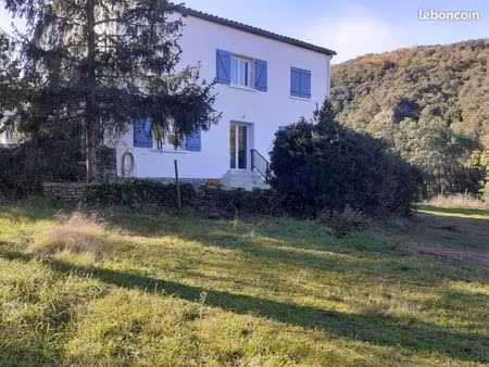 maison 8 pièces 142 m²