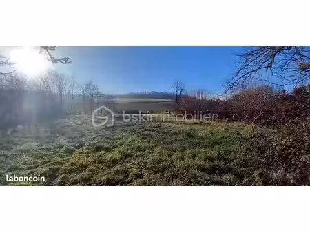 terrain 800 m² rolampont
