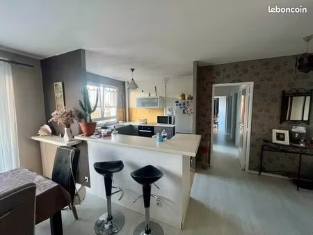 appartement 3 pièces 64 m²