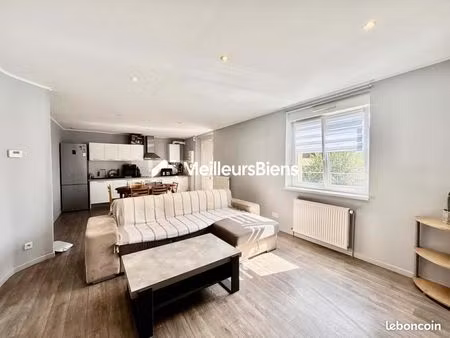 immeuble 5 pièces 134 m²