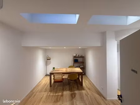 à louer – bureau au sein d’un pôle santé – hyères  quartier de la gare