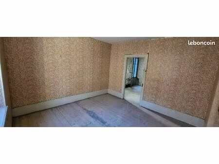 appartement t3 en rdc à rénover seyssel