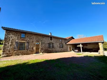 maison 7 pièces 255 m²