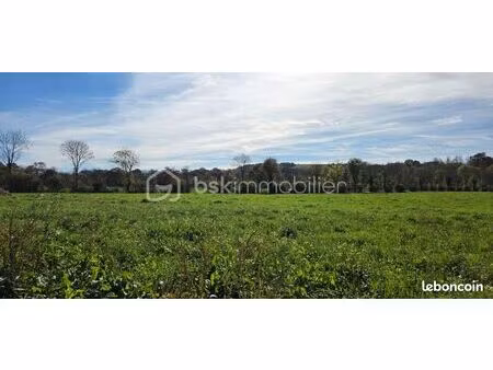 terrain 1 034 m² artigueloutan