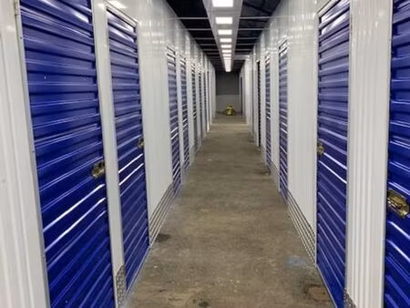 garage/box 2 m² ussel