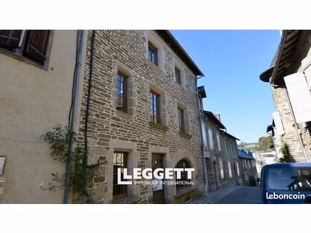 maison 5 pièces 263 m²