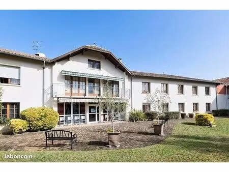 appartement 1 pièce 19 m²