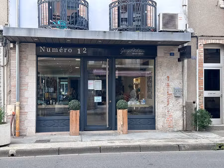 centre caussade beau local commercial