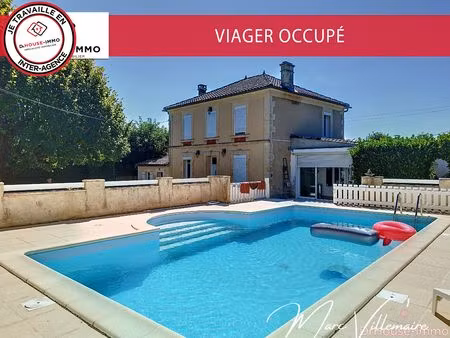 viager occupe - maison 3 chambres environ 130 m² - dépendances - piscine