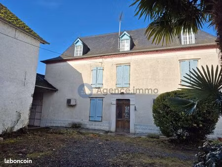 maison 8 pièces 279 m²