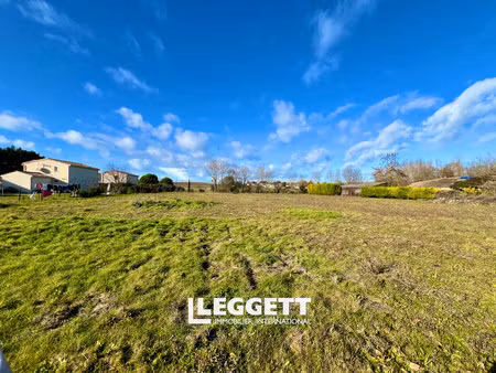 terrain nan pièce(s)  échebrune