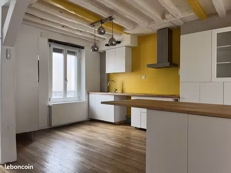 maison 5 pièces 111 m²