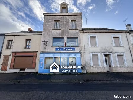 immeuble 199 m² renazé