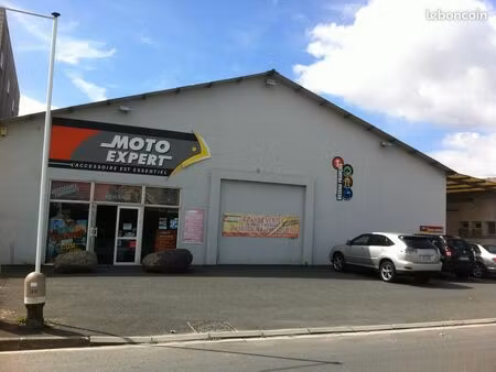 local commercial à louer