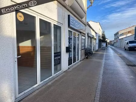 local commercial à vendre