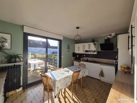 pavillon 7 pièces 140 m²