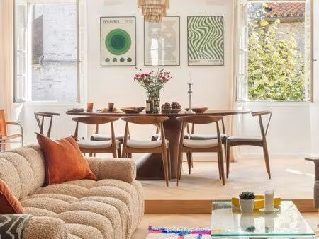 maison de caractère au cœur du village médiéval