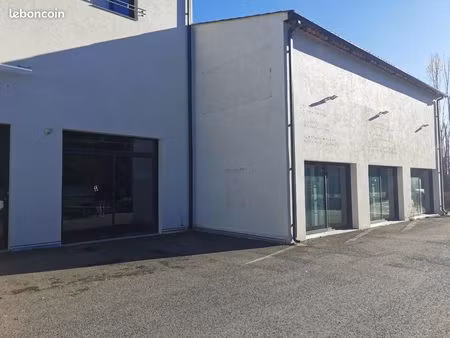 local commercial 393 m² draguignan