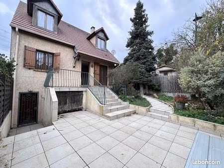 maison 6 pièces 125 m²