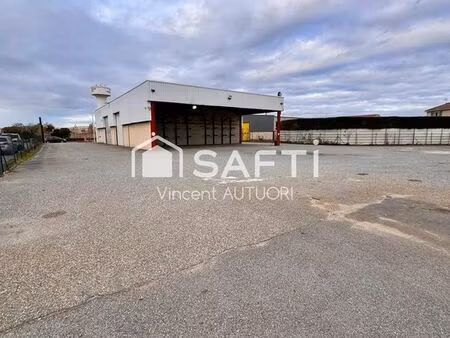 local 450 m² cugnaux