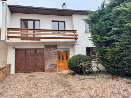 maison 6 pièces 154 m²