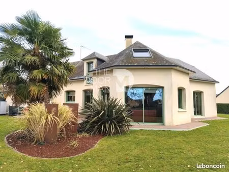 maison 10 pièces 173 m²