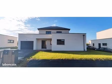 maison 6 pièces 140 m²