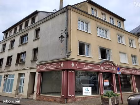 immeuble 822 m² la lande sur eure