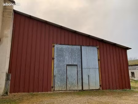 emplacement d'hivernage pour camping-car  caravane  bateau