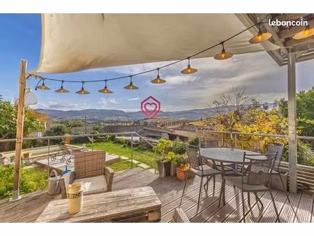 maison de village 10 pièces 206 m²