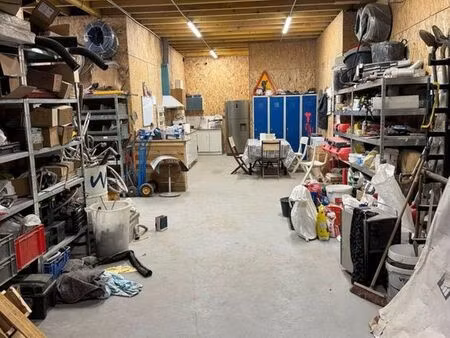 a saisir local de stockage-bougival