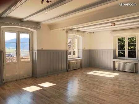 maison 17 pièces 374 m²