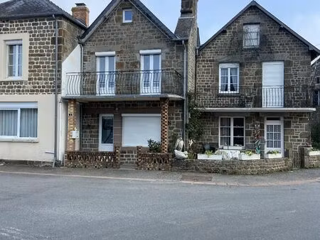 maison 6 pièces 82 m²